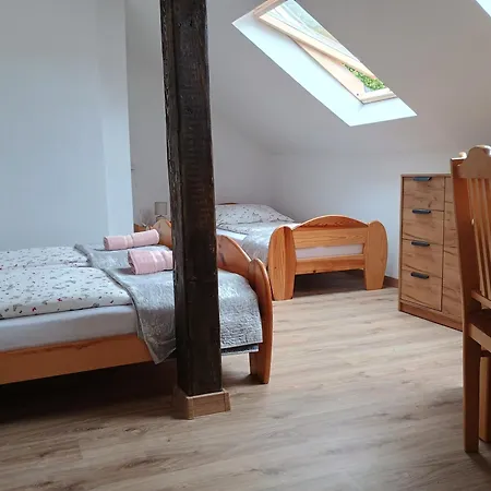 Apartment Pod Roza *