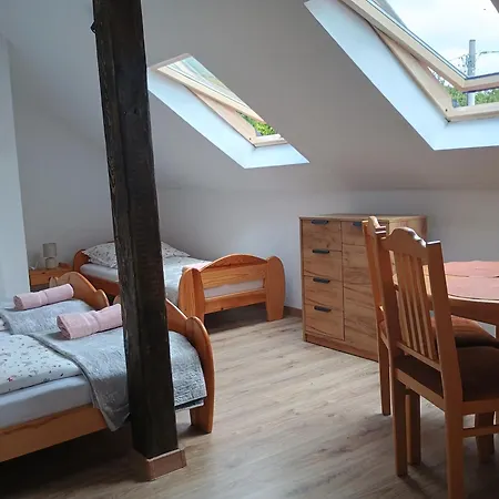 Pod Roza Apartment *